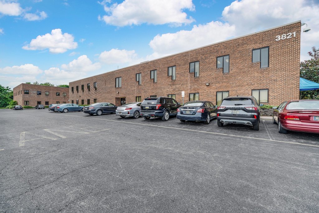 Commercial Properties Pantano Real Estate